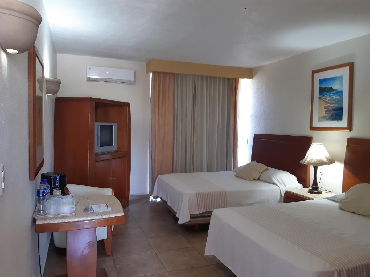 Hotel Maria Teresa ปลายาอาซูล ภายนอก รูปภาพ